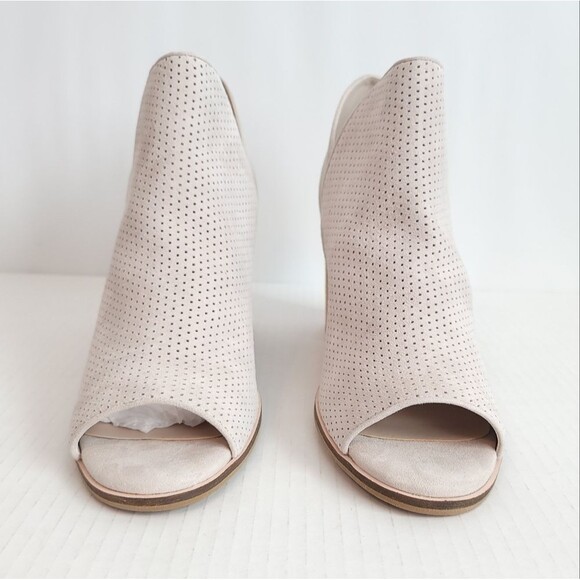 Cole Haan Suede Open Toe Booties Slip-On Taupe Perforated New - Picture 3 of 14